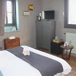 La Maison Au Fil Du Temps 4*