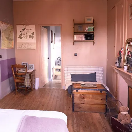 La Maison Au Fil Du Temps Maison d'hôtes