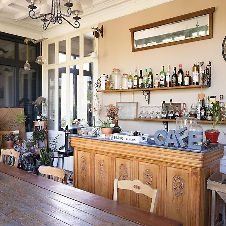 La Maison Au Fil Du Temps 4*